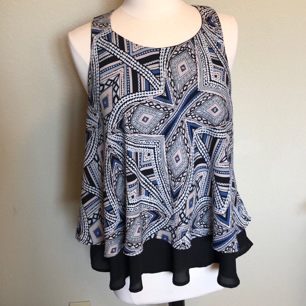 ✌️2 for $10/Mossimo Flowy Geometric Sleeveless Blouse